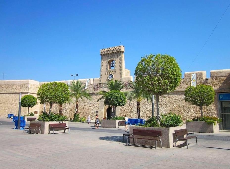 Santa Pola Con Tres Dormitorios Playa Levante Exterior foto
