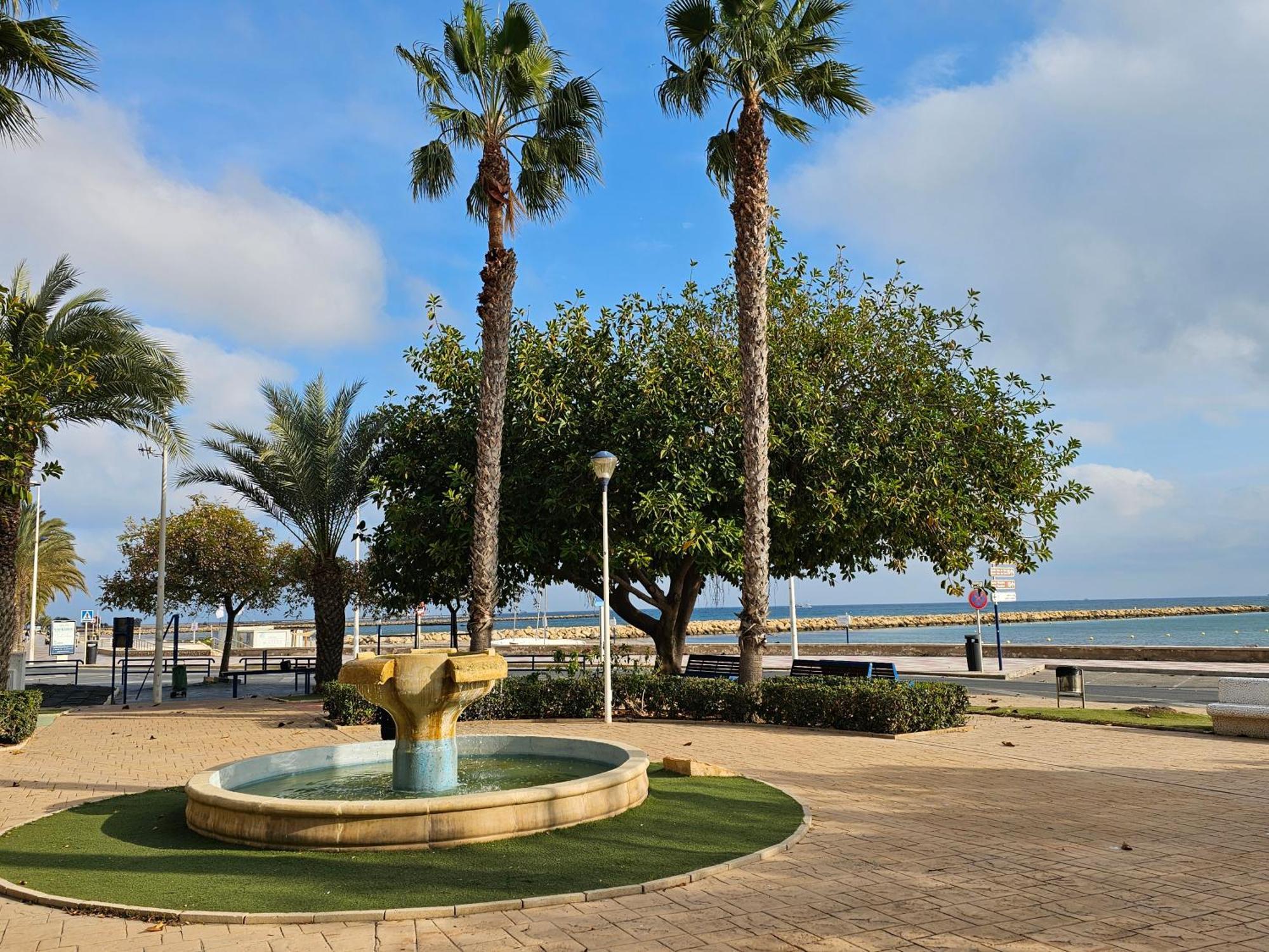 Santa Pola Con Tres Dormitorios Playa Levante Exterior foto